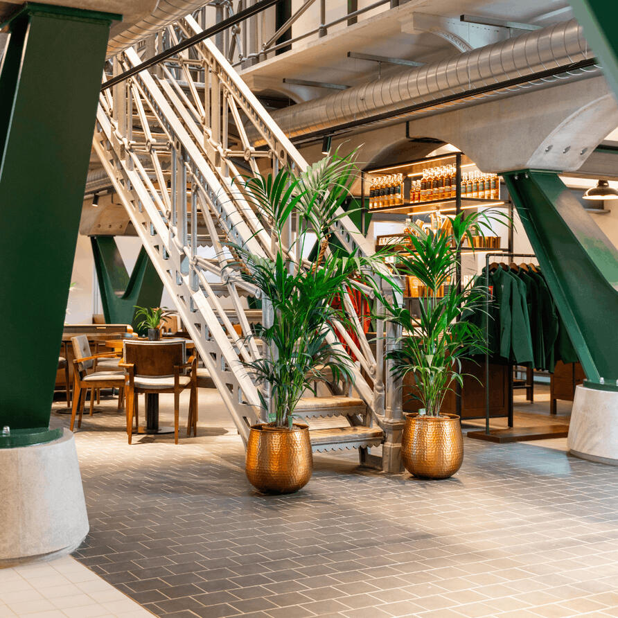 MCCONNELL’S DISTILLERY BAR